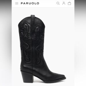 PARUOLO LEATHER BOOTS – SIZE 40 (fits like US 9)
Black Western Ankle Boots